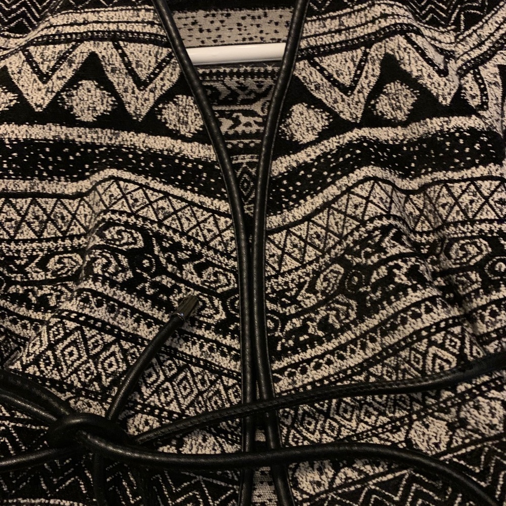 Blazer - Picture 3 of 3